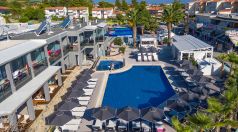 ХОТЕЛ DIONYSOS HOTEL & SUITES