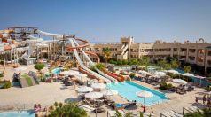 Coral Sea Water World Resort
