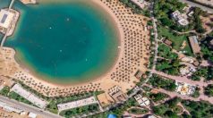 Desert Rose Resort Premium