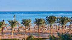 Coral Sea Water World Resort