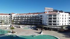 Gara Suites Golf & Spa