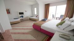 SIMBA CLUB - Golden Tulip Taj Sultan Premium